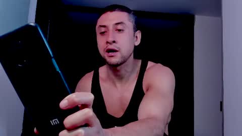 Johnny online show from June 12, 2026, 2:43 am