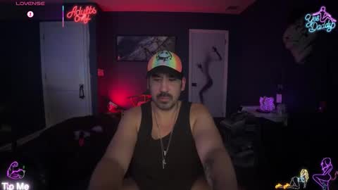 Snapshot of johnnyfromspace chatting on March 4, 2026, 6:19 am Johnny from Space online show from March 4, 2026, 6:19 am