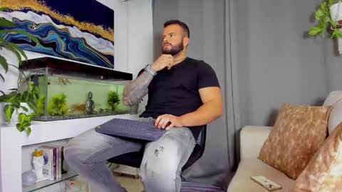 JOHNNY online show from January 27, 2025, 11:54 pm