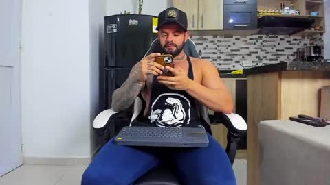 JOHNNY online show from November 30, 2025, 12:36 am