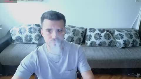 Snapshot of johnnylove21 chatting on July 24, 2026, 9:18 am Johnny online show from July 24, 2026, 9:18 am