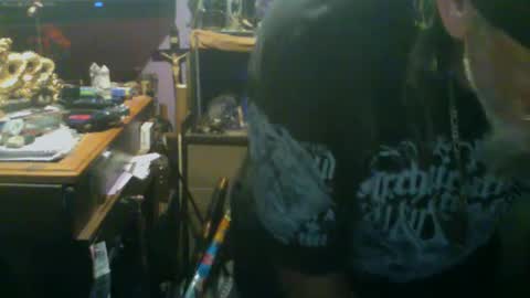 Snapshot of johnnyshung1 chatting on September 18, 2025, 5:31 am johnnyshung1 online show from September 18, 2025, 5:31 am