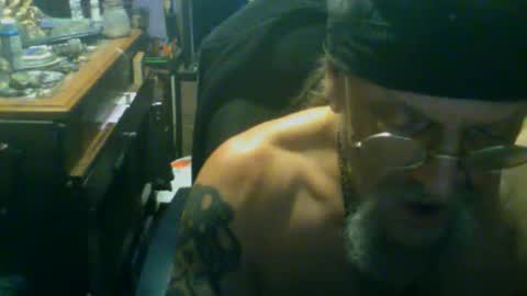 Snapshot of johnnyshung1 chatting on November 23, 2025, 7:08 am johnnyshung1 online show from November 23, 2025, 7:08 am