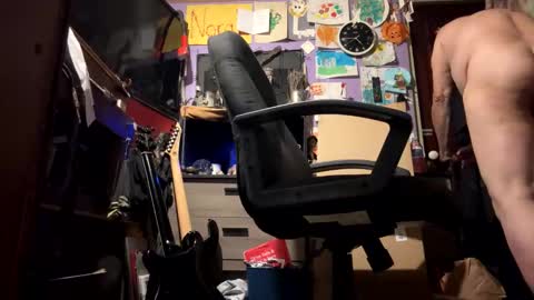 johnnyshung1 online show from April 19, 2026, 8:46 am