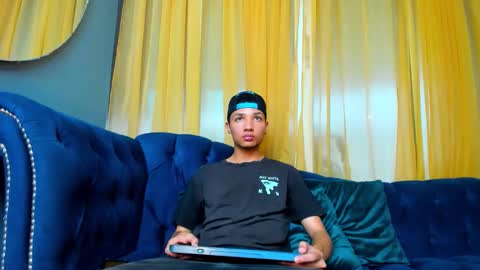 johnnystoorm online show from October 21, 2025, 7:36 pm