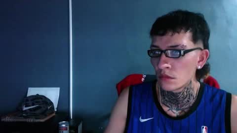 johnsonisaac94  online show from December 8, 2024, 5:29 am