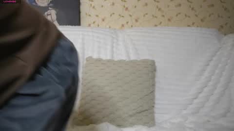 Snapshot of johnstoneisland chatting on February 15, 2026, 7:54 pm John online show from February 15, 2026, 7:54 pm