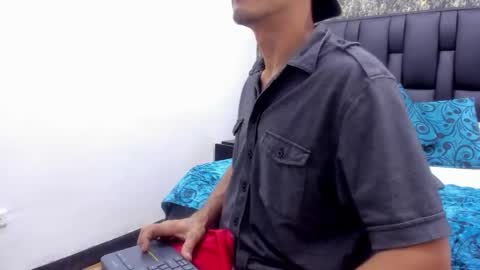 Snapshot of johnwickk_1 chatting on February 21, 2026, 3:35 pm JohnWickk 1 online show from February 21, 2026, 3:35 pm