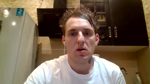 johny27 online show from December 21, 2024, 11:11 am