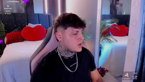 Johny online show from September 9, 2025, 9:14 pm