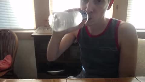 Snapshot of johstondude chatting on October 3, 2025, 2:14 pm Johston online show from October 3, 2025, 2:14 pm