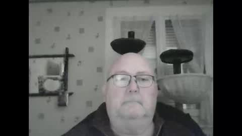 jojo60000529566 online show from December 13, 2024, 4:49 pm