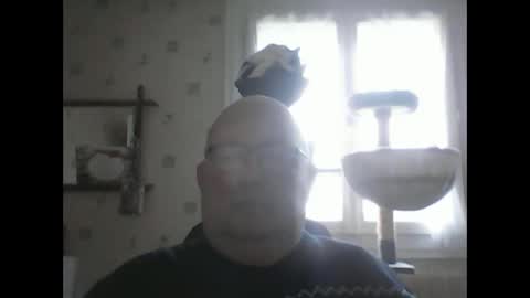 jojo60000529566 online show from December 24, 2024, 10:33 am