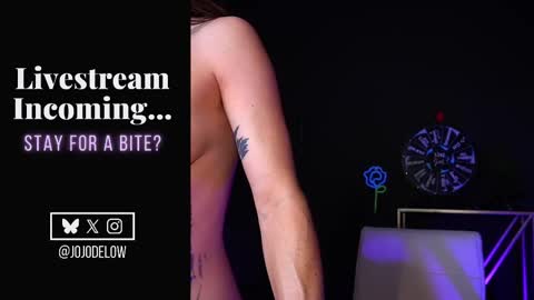    online show from September 15, 2025, 12:10 am