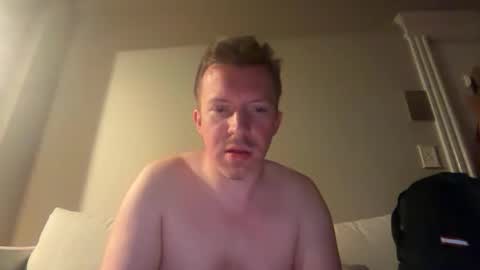 jojohalloran64 online show from March 11, 2026, 2:28 am