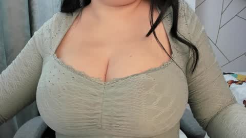 Jolene online show from December 18, 2024, 10:51 am