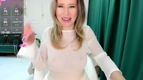 Snapshot of jolie_ozolla chatting on January 15, 2026, 1:37 pm Jolie Ozolla online show from January 15, 2026, 1:37 pm