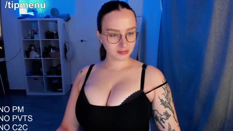 Snapshot of joliejoy chatting on September 28, 2025, 10:31 am Jolie My snapchat got deleted. If you were subscribed dm me my former username or scroll down and click on snapchat media online show from September 28, 2025, 10:31 am