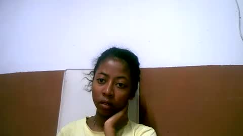 joliekah27 online show from February 8, 2025, 1:11 am