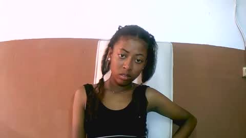 joliekah27 online show from February 11, 2025, 10:15 am