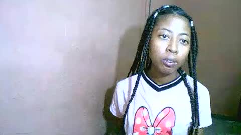 joliekah27 online show from February 26, 2025, 9:48 pm