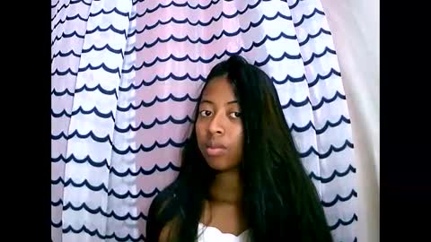 joliekah27 online show from September 11, 2025, 7:25 pm