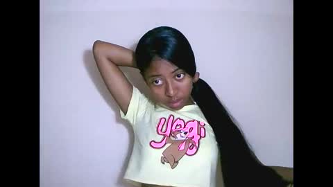 joliekah27 online show from September 25, 2025, 6:50 am