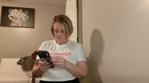 Jolie online show from January 3, 2025, 2:21 am