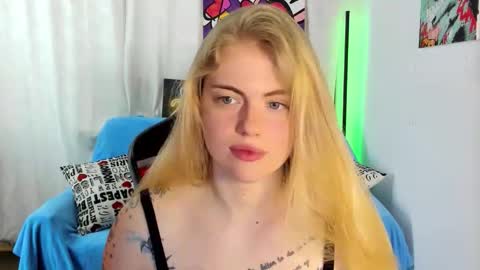 Snapshot of jolly_doll_ chatting on June 8, 2026, 2:56 am Jolly online show from June 8, 2026, 2:56 am