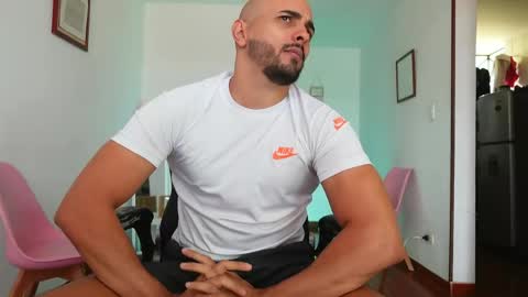 Jon online show from June 7, 2026, 4:44 pm
