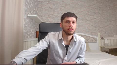 JonahShaw online show from April 10, 2026, 4:39 am