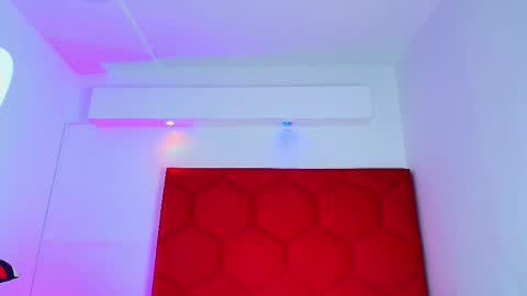 Jonas  online show from February 26, 2025, 7:05 pm