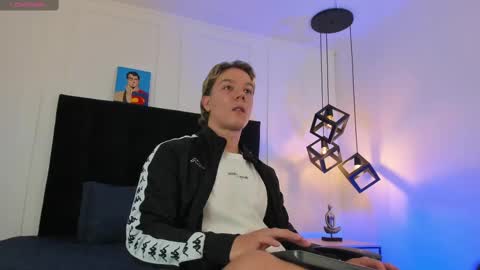 Snapshot of jonathan_daniels1 chatting on March 6, 2025, 12:41 pm Jonathan Danielss online show from March 6, 2025, 12:41 pm