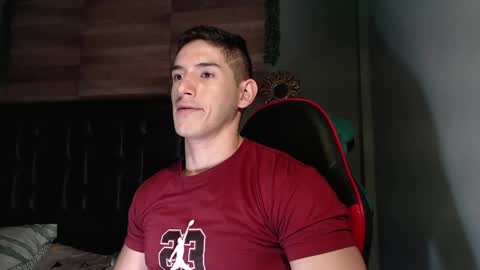 jonathancast08 online show from February 13, 2025, 2:52 pm