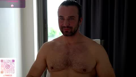 jonathanfranz123 online show from October 31, 2025, 2:12 am