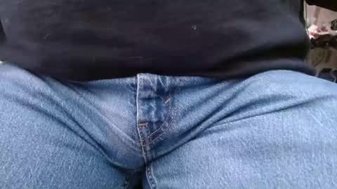 joncpics online show from March 3, 2026, 6:25 pm