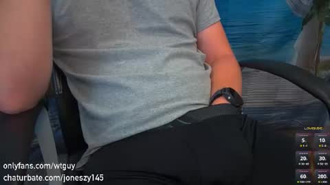 Snapshot of joneszy145 chatting on June 21, 2026, 8:33 pm WhteGuy online show from June 21, 2026, 8:33 pm