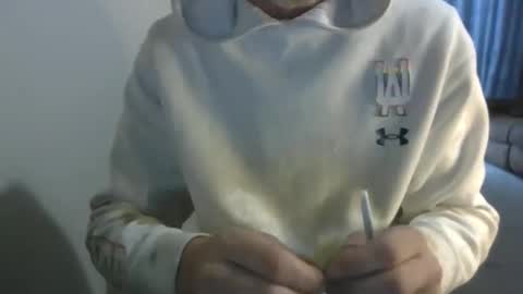 jonlow1 online show from November 28, 2025, 11:35 am