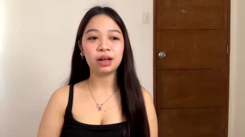 Snapshot of jonnaandalora chatting on July 17, 2026, 5:25 am Brianna online show from July 17, 2026, 5:25 am