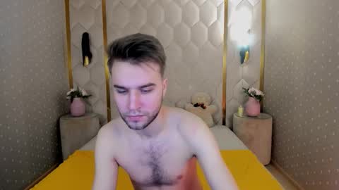 Snapshot of jonnahhell chatting on December 23, 2025, 8:01 am Jonah online show from December 23, 2025, 8:01 am