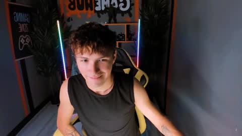 Jonny online show from September 15, 2025, 10:59 am