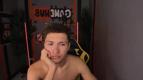 Jonny online show from October 14, 2025, 10:49 am