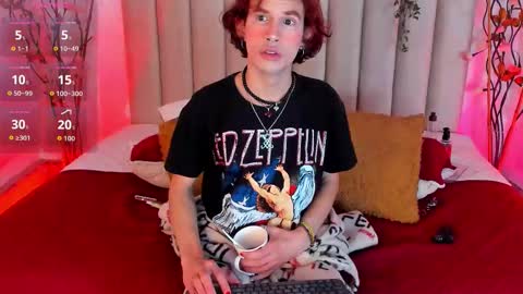 Snapshot of jonny_gilbert chatting on January 6, 2026, 12:53 pm jonny_gilbert online show from January 6, 2026, 12:53 pm