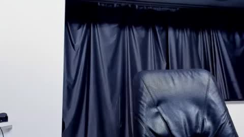 jonnyporn1 online show from December 28, 2024, 2:42 pm