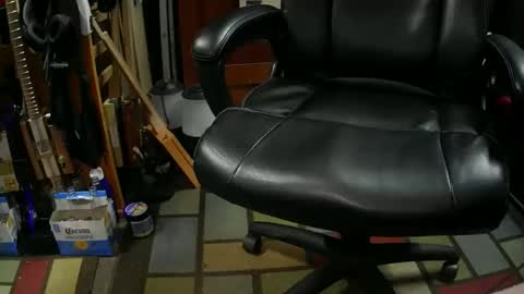 jonsexy1958 online show from November 22, 2025, 2:32 am