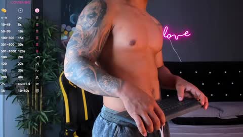 Snapshot of jordan_mayers chatting on January 28, 2025, 9:08 am Jordan online show from January 28, 2025, 9:08 am