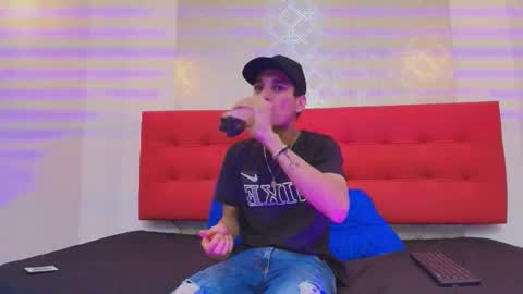 jordanandandrew online show from November 30, 2025, 9:30 pm