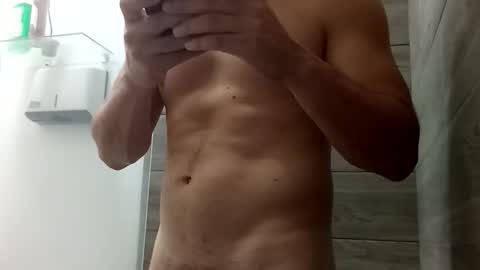 jorgelatino1919 online show from March 23, 2026, 2:48 am