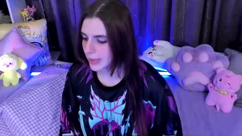 Rose online show from September 14, 2025, 9:47 pm