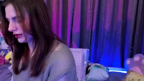 Rose online show from November 22, 2025, 5:12 pm